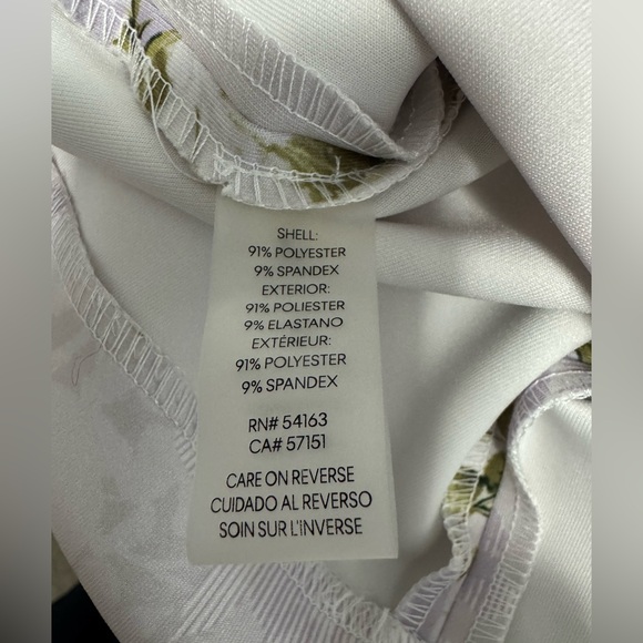 Calvin Klein Women's Off-The-Shoulder Floral Scuba Sheath Dress Size 2P - Picture 10 of 10